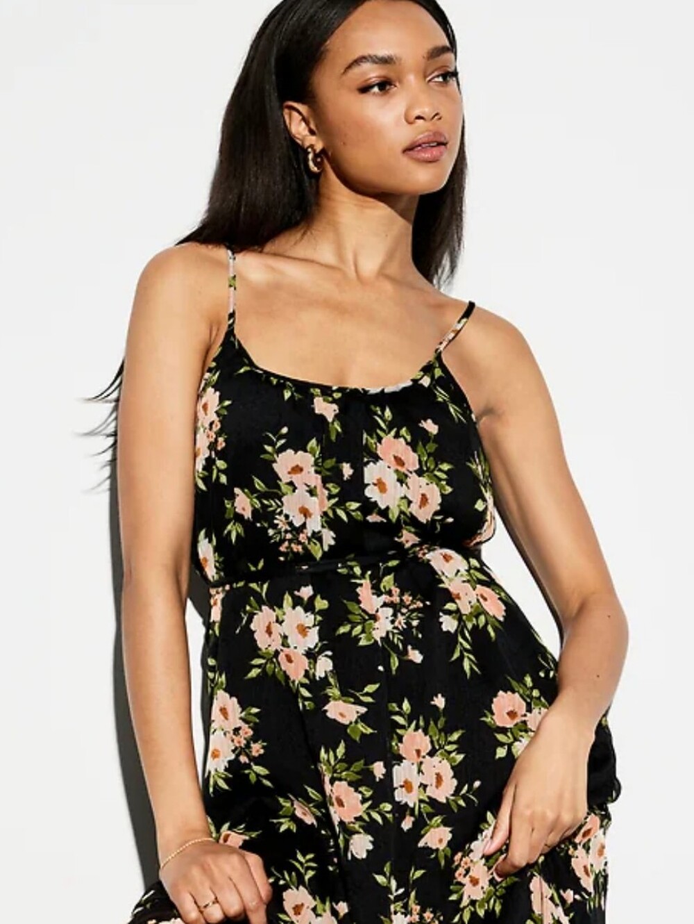 Old Navy The Occasion black floral waist-defined sleeveless chiffon maxi dress - Picture 3 of 10
